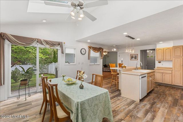 28 Bunker Hill Drive, Manalapan, NJ 07726