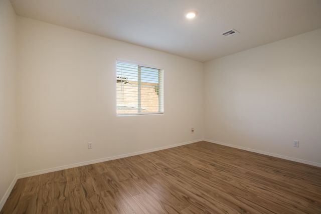 456 Chafey Drive SW, Los Lunas, NM 87031