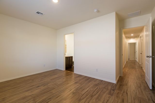 456 Chafey Drive SW, Los Lunas, NM 87031