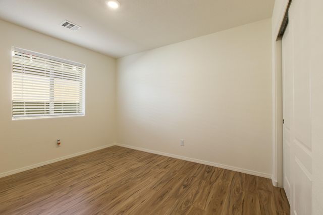 456 Chafey Drive SW, Los Lunas, NM 87031