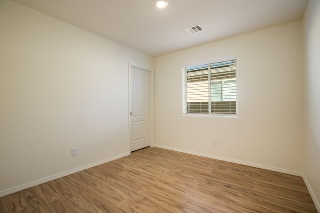 456 Chafey Drive SW, Los Lunas, NM 87031