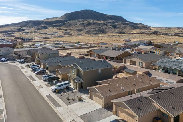 456 Chafey Drive SW, Los Lunas, NM 87031