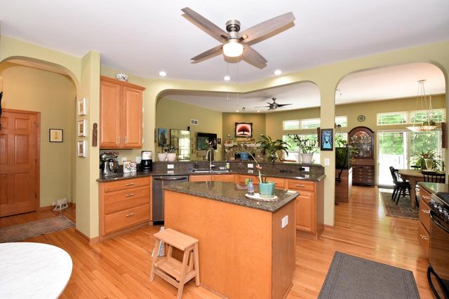3326 Emmertsen ROAD, Racine, WI 53406