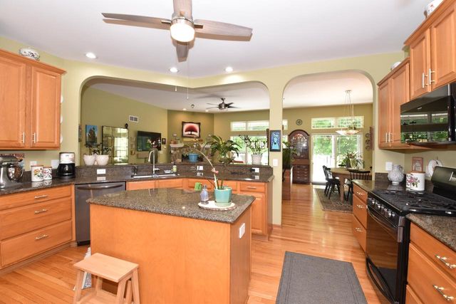 3326 Emmertsen ROAD, Racine, WI 53406