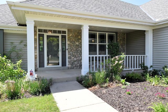 3326 Emmertsen ROAD, Racine, WI 53406