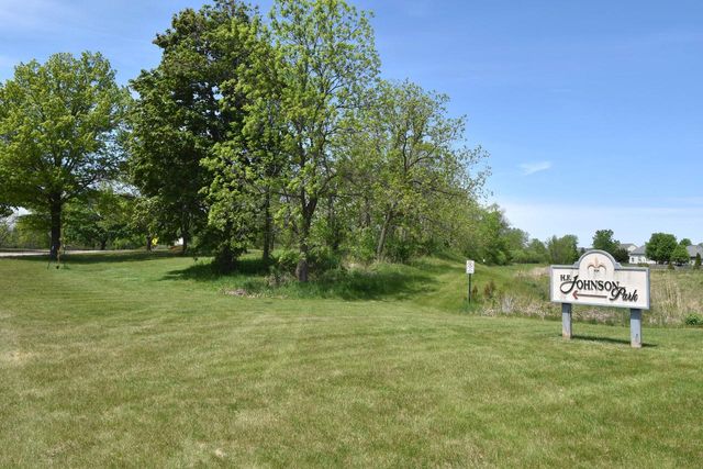 3326 Emmertsen ROAD, Racine, WI 53406