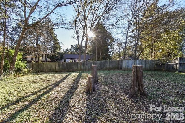10216 Camelback Circle, Charlotte, NC 28226