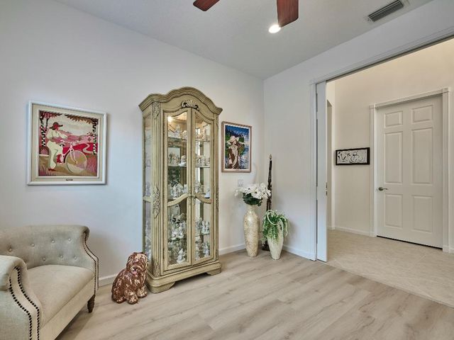 13452 Cordoba Lake Way, Delray Beach, FL 33446