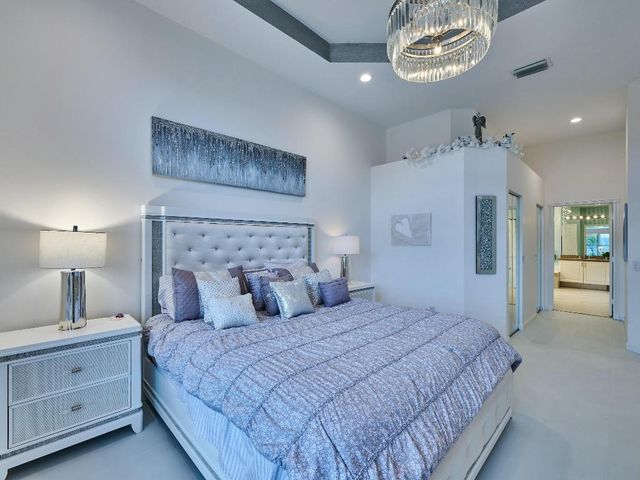 13452 Cordoba Lake Way, Delray Beach, FL 33446