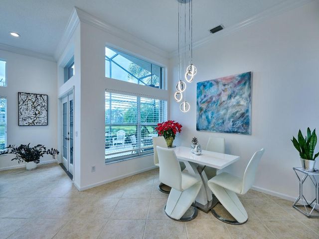 13452 Cordoba Lake Way, Delray Beach, FL 33446