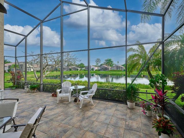13452 Cordoba Lake Way, Delray Beach, FL 33446