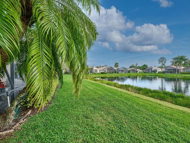 13452 Cordoba Lake Way, Delray Beach, FL 33446