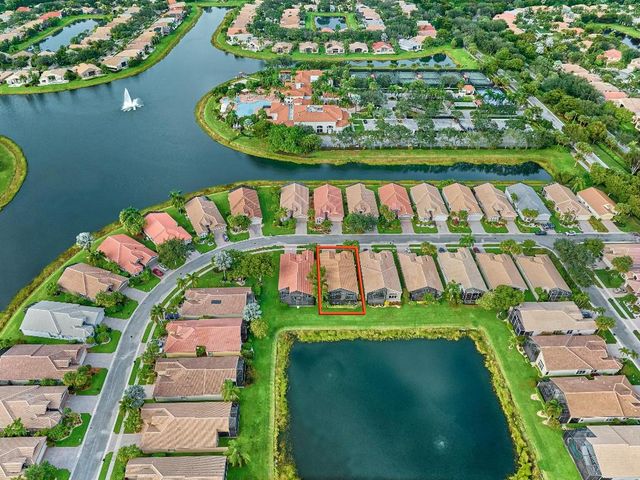 13452 Cordoba Lake Way, Delray Beach, FL 33446