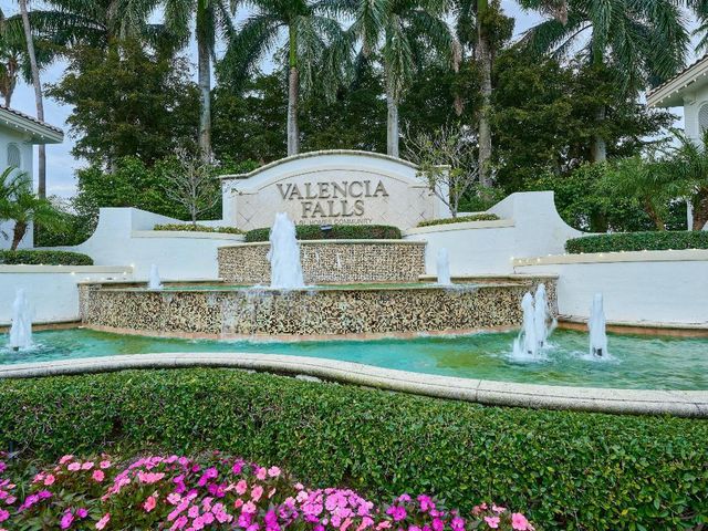 13452 Cordoba Lake Way, Delray Beach, FL 33446