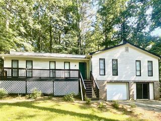 231 Lake Forest Drive, Acworth, GA 30102