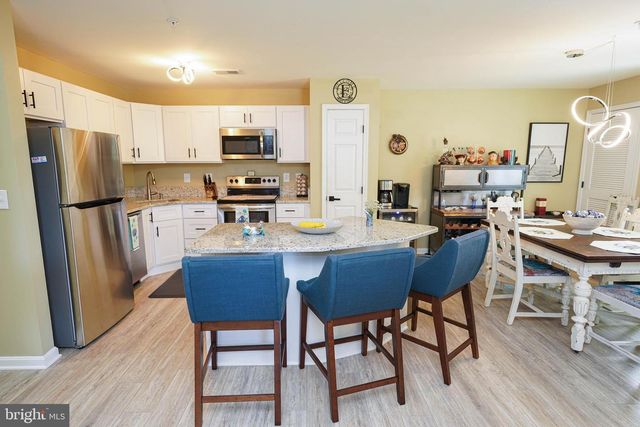 11421 MANKLIN CREEK RD #4, Berlin, MD 21811