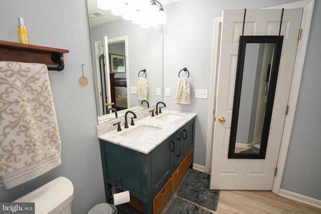 11421 MANKLIN CREEK RD #4, Berlin, MD 21811