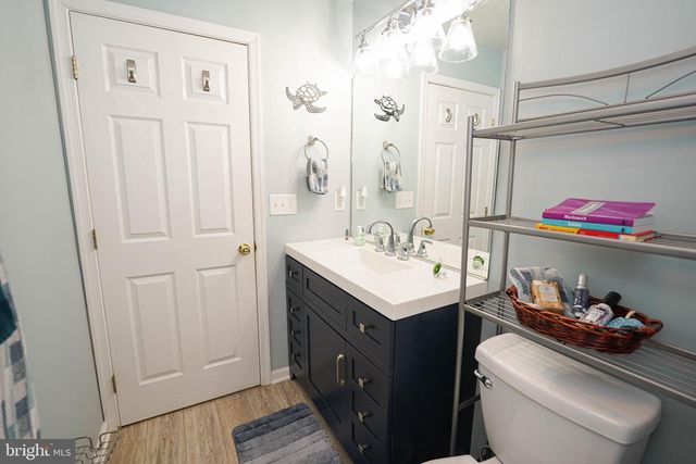 11421 MANKLIN CREEK RD #4, Berlin, MD 21811