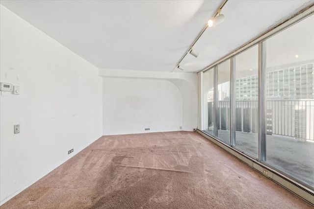 300 N State Street 2527, Chicago, IL 60654