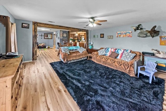 600 S Colorado Street, Whitney, TX 76692