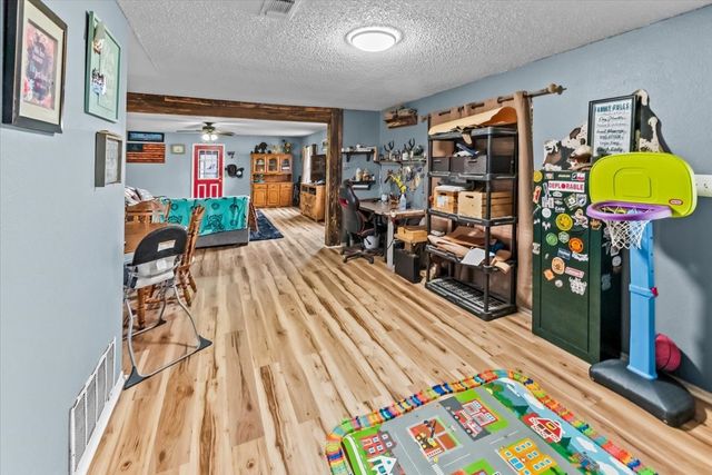 600 S Colorado Street, Whitney, TX 76692