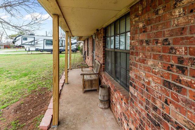 600 S Colorado Street, Whitney, TX 76692