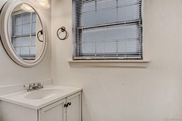 9370 E Girard Avenue 9, Denver, CO 80231