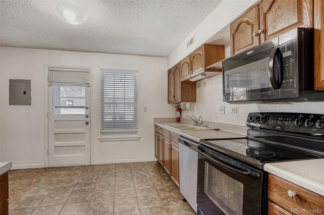9370 E Girard Avenue 9, Denver, CO 80231