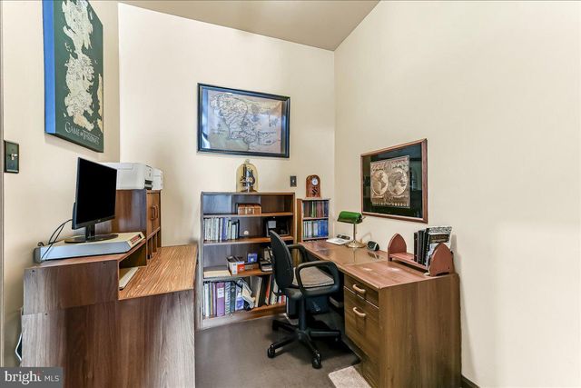 708 HEATHER LN, Aston, PA 19014