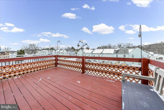 708 HEATHER LN, Aston, PA 19014