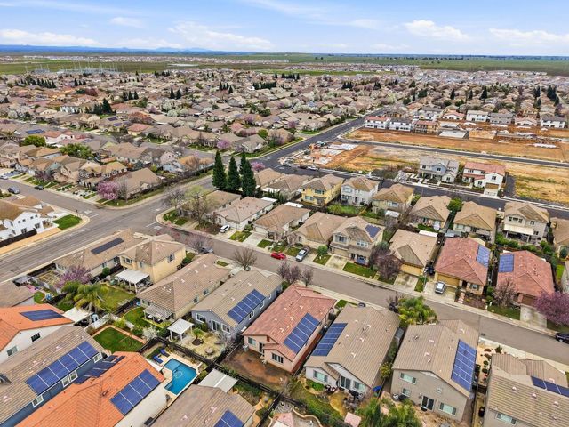 12233 Habitat Way, Rancho Cordova, CA 95742