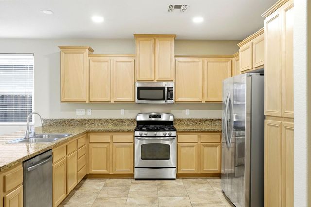 12233 Habitat Way, Rancho Cordova, CA 95742