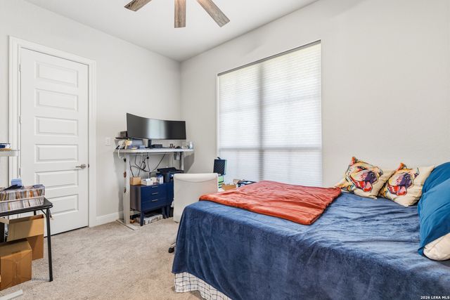 187 Violet Way, Castroville, TX 78009