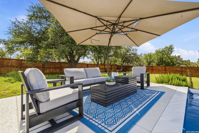 187 Violet Way, Castroville, TX 78009