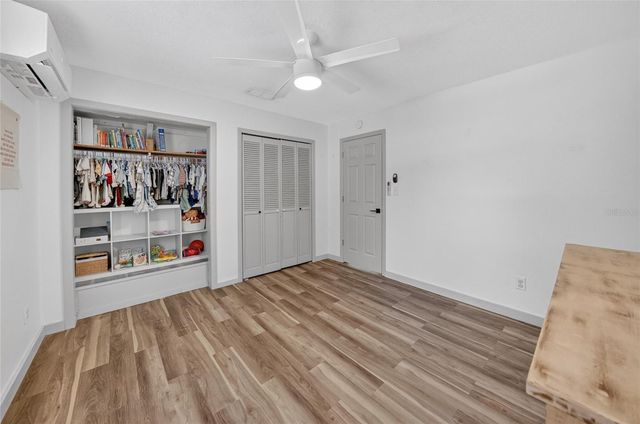 529 E GOTTSCHE AVENUE, Eustis, FL 32726