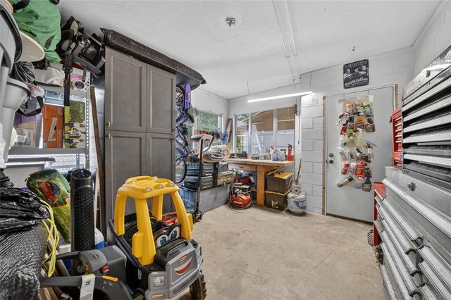 529 E GOTTSCHE AVENUE, Eustis, FL 32726