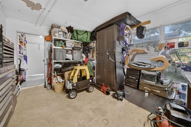 529 E GOTTSCHE AVENUE, Eustis, FL 32726