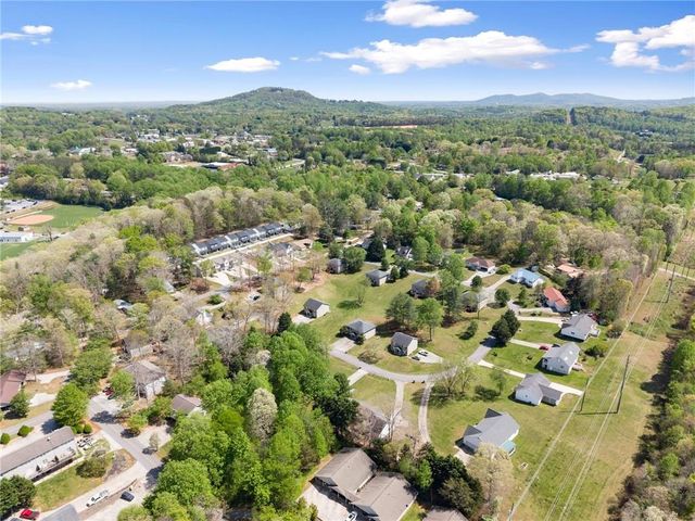 153 Sherrell Drive, Cleveland, GA 30528