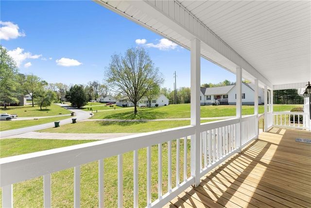 153 Sherrell Drive, Cleveland, GA 30528