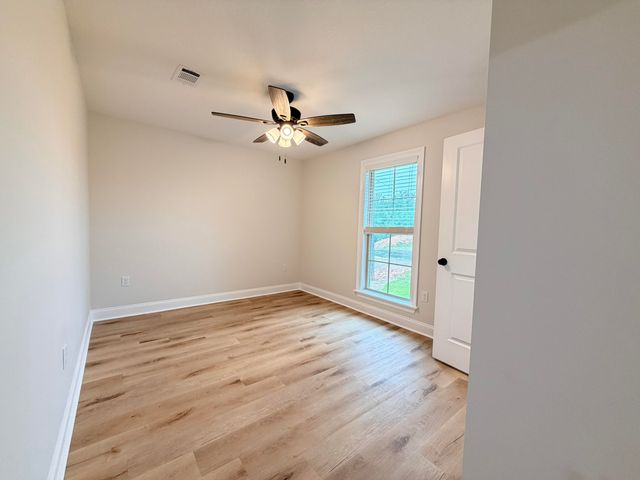 60 Meadow Breeze Rd., Sumrall, MS 39482