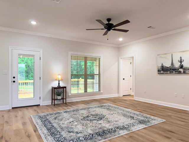60 Meadow Breeze Rd., Sumrall, MS 39482