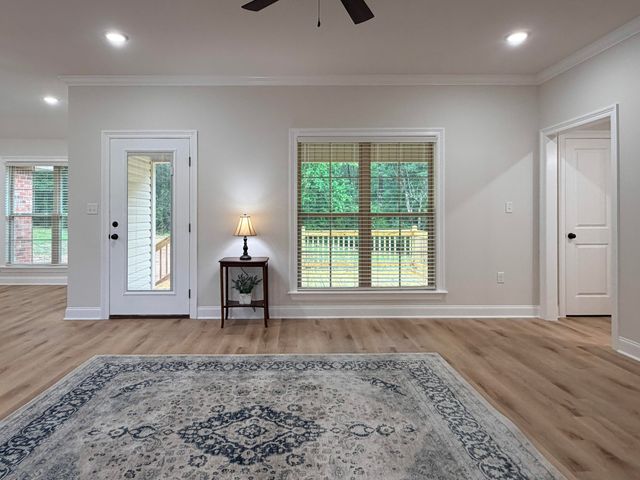60 Meadow Breeze Rd., Sumrall, MS 39482