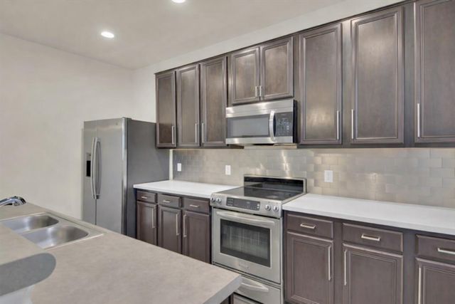 104 Outpost CV, Cedar Park, TX 78613