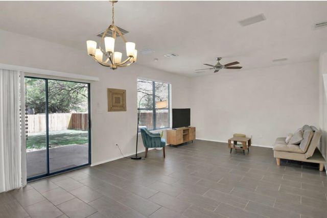 104 Outpost CV, Cedar Park, TX 78613