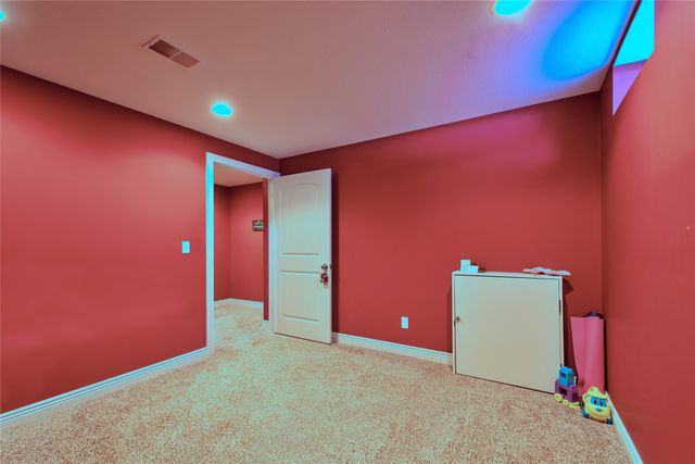 4385 STONE CREEK Drive, Erie, PA 16506