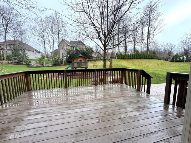 4385 STONE CREEK Drive, Erie, PA 16506