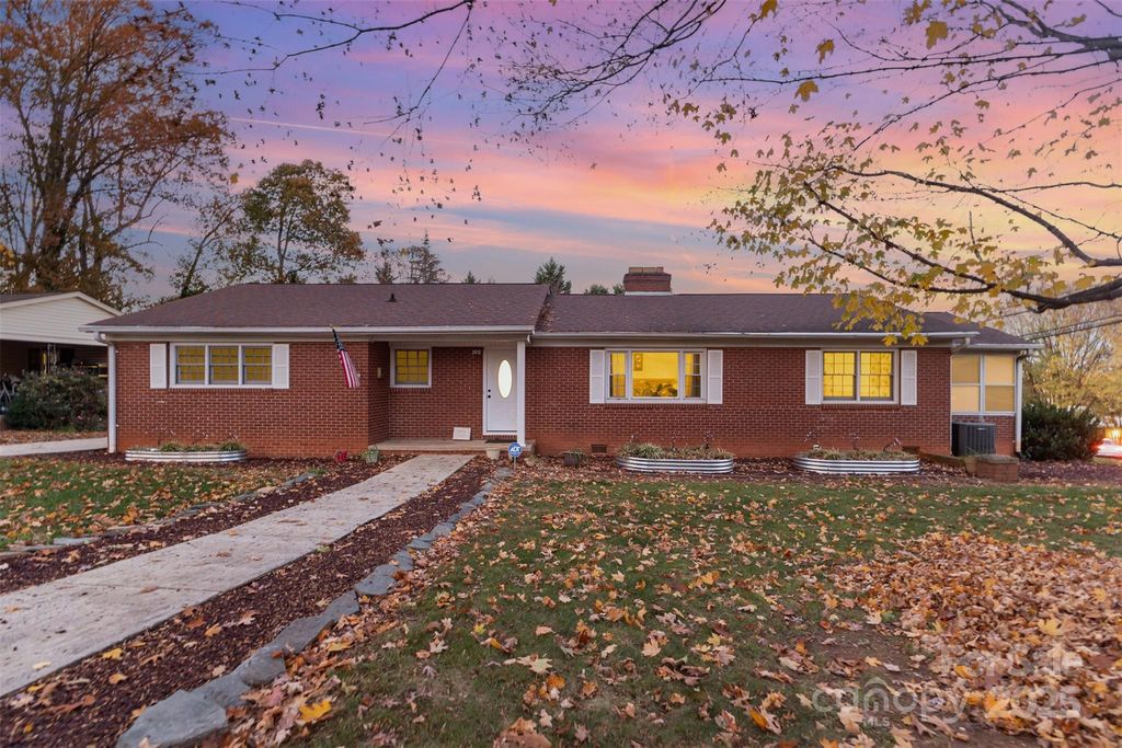 100 Ruby Lane, Gastonia, NC 28054