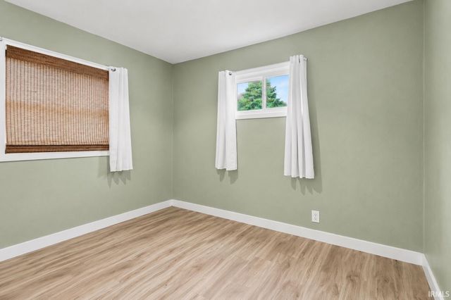 2220 Solomon Avenue, South Bend, IN 46615