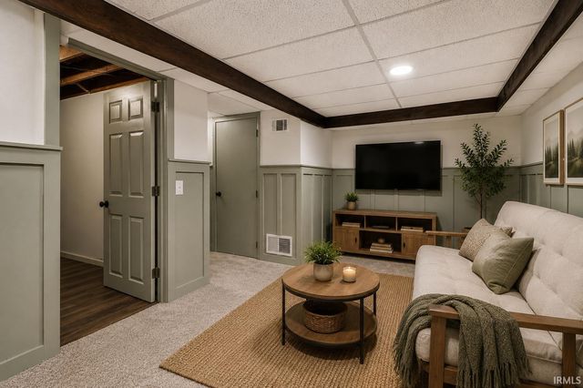 2220 Solomon Avenue, South Bend, IN 46615