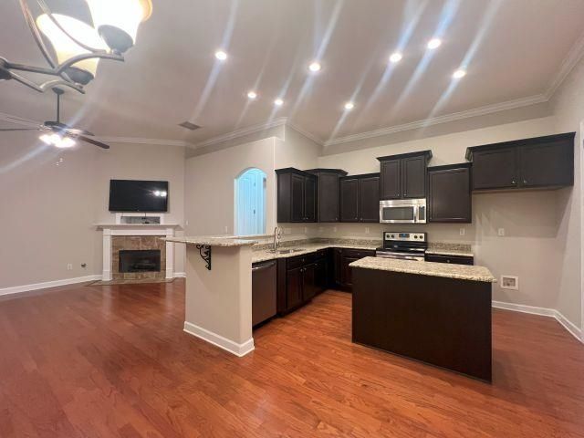 1977 ROCHELLE LN, Cordova, TN 38016